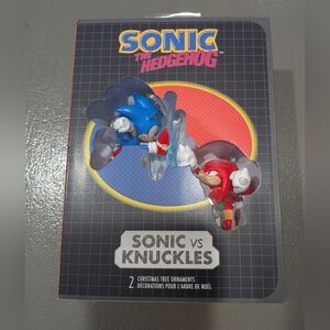 SONIC VS. KNUCKLES Hallmark Sonic The Hedgehog 2pc Christmas Tree Ornament Set